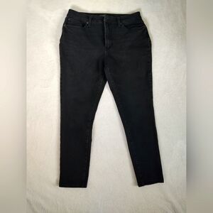 Time And Tru Woman's Jeans Size: 12